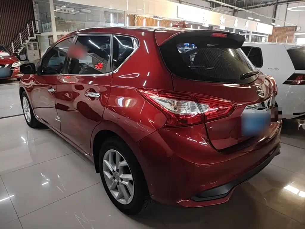 Nissan Tiida 2021