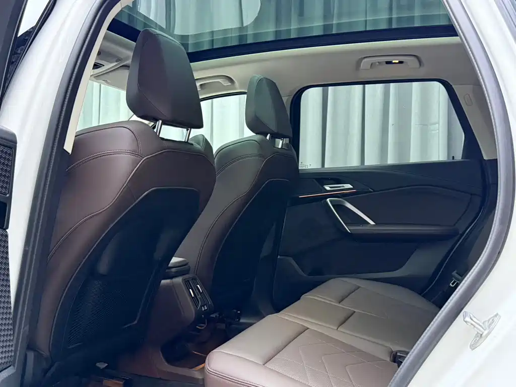 BMW X1 2023 — фото 17