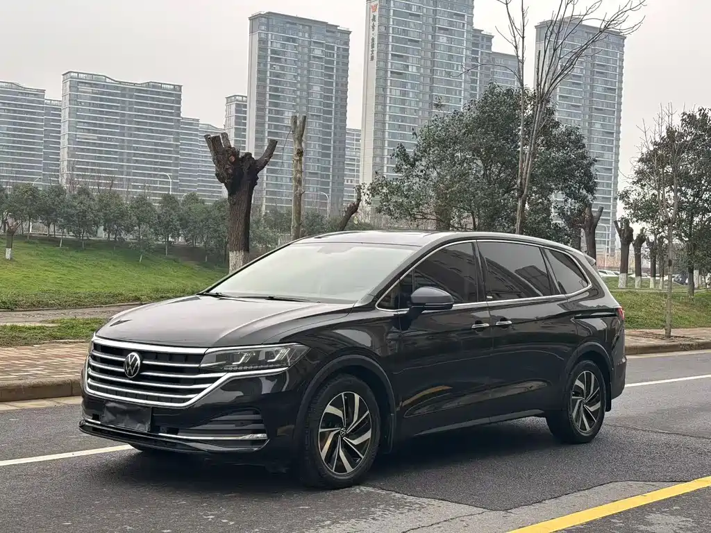 Volkswagen Viloran 2021