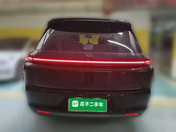 Li Auto L8 2023