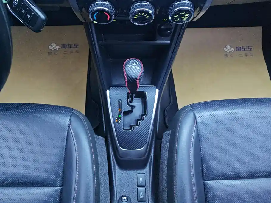 Toyota Yaris L 2021 — фото 16