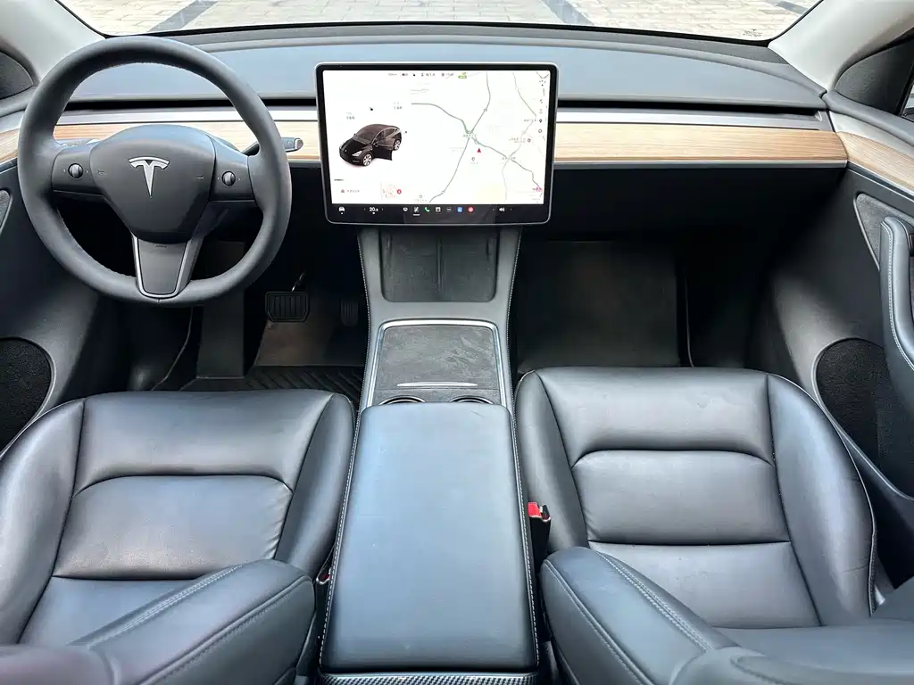 Tesla Model Y 2022 — фото 7