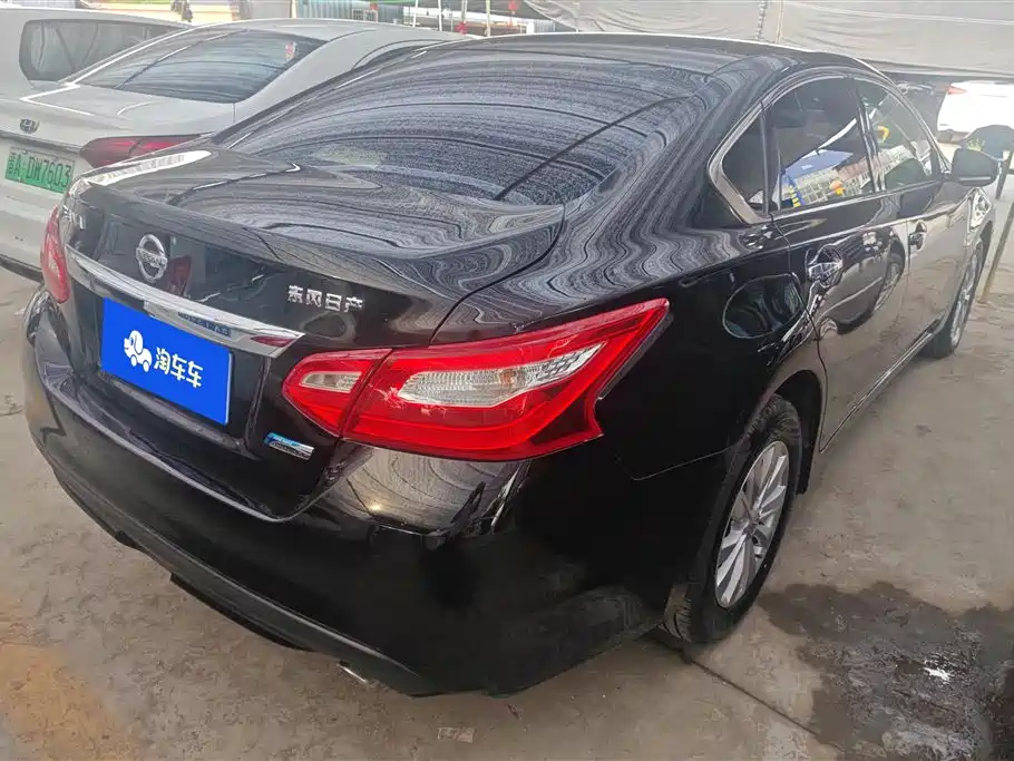 Nissan Teana 2017