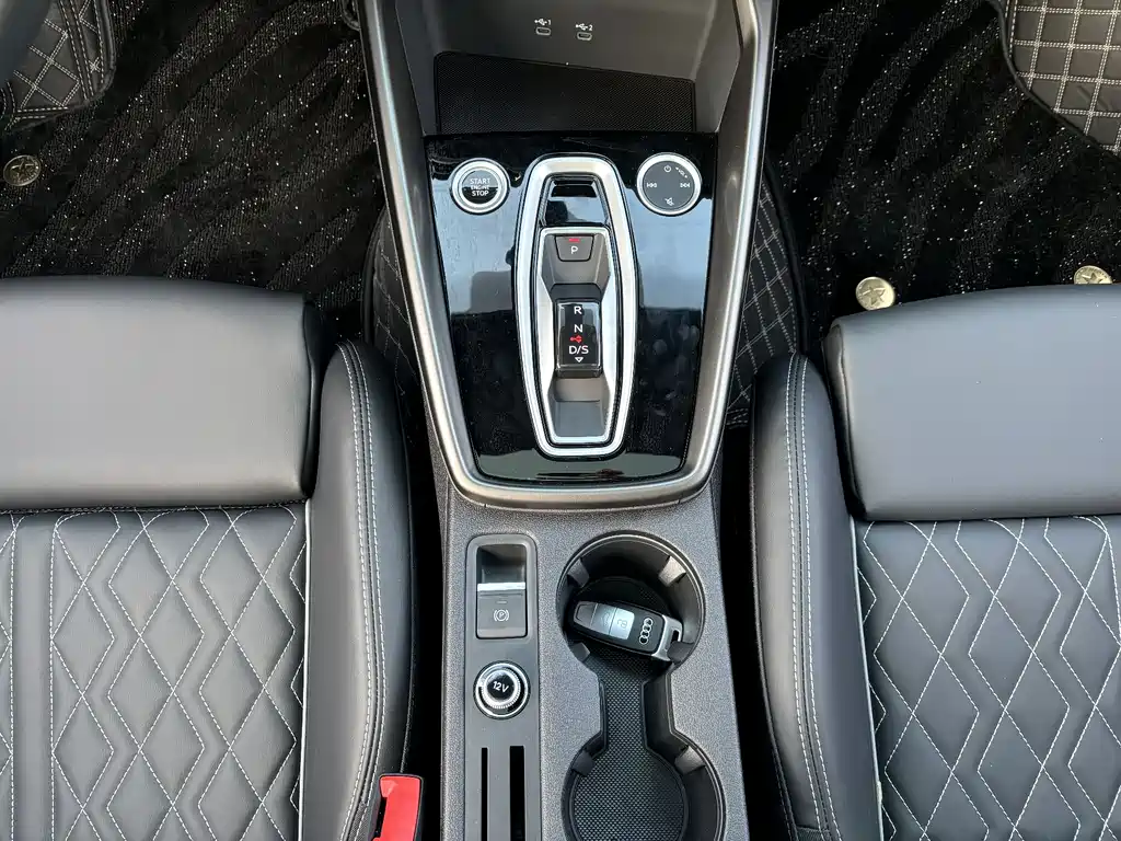Audi A3 2025 — фото 14