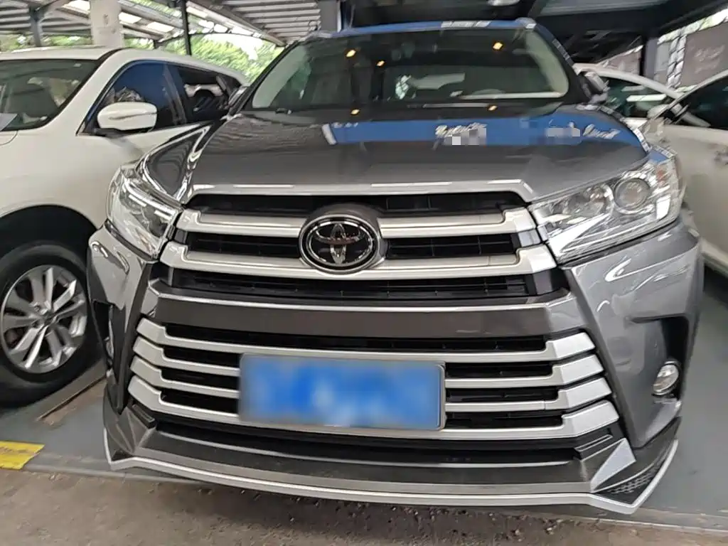 Toyota Highlander 2019 — фото 3