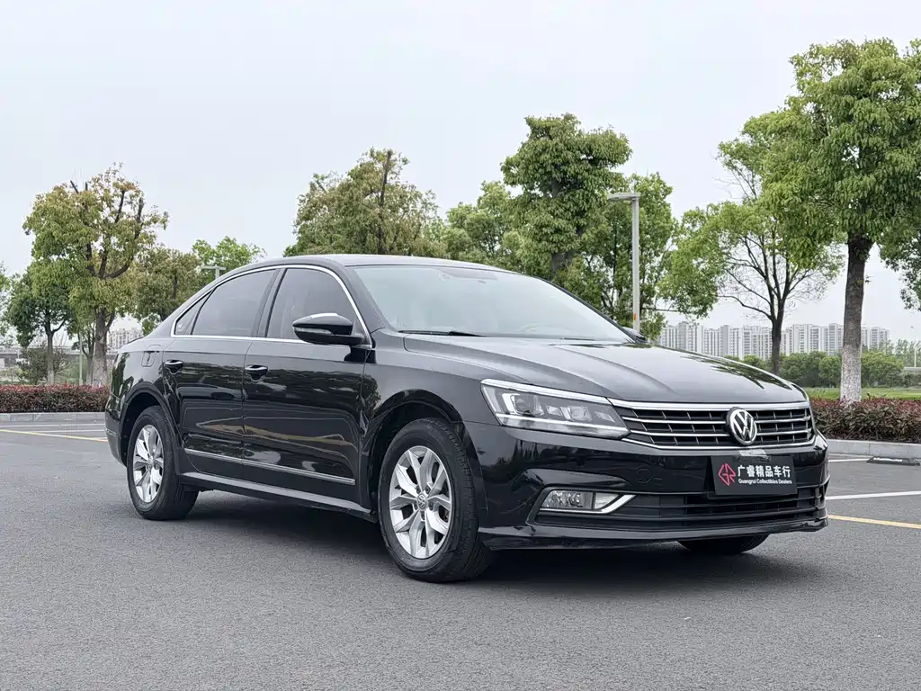 Volkswagen Passat 2019 — фото 3
