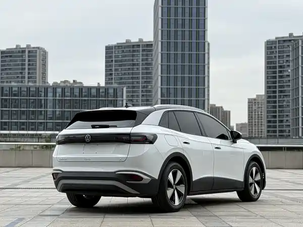 Volkswagen ID.4 X 2025