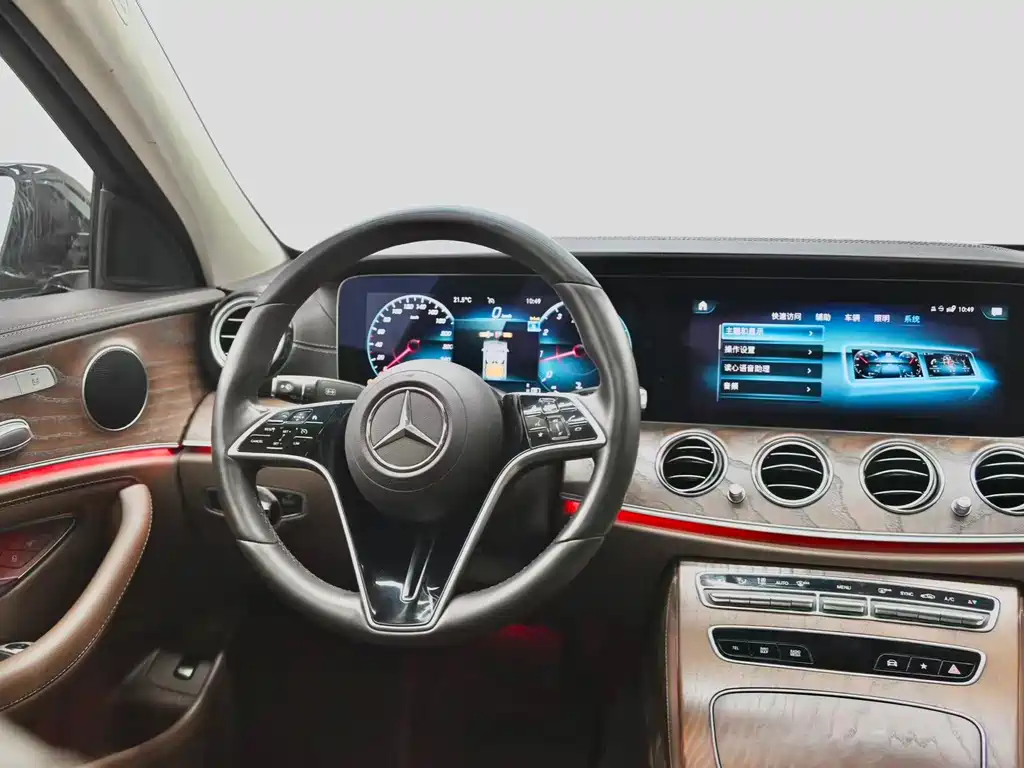 Mercedes-Benz E-Class 2023 — фото 35