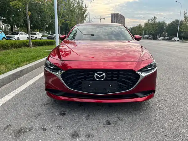 Mazda 3 Axela 2021