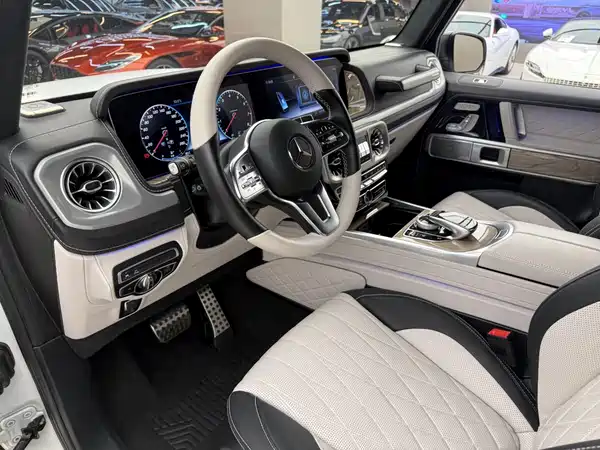 Mercedes-Benz G-Class 2023