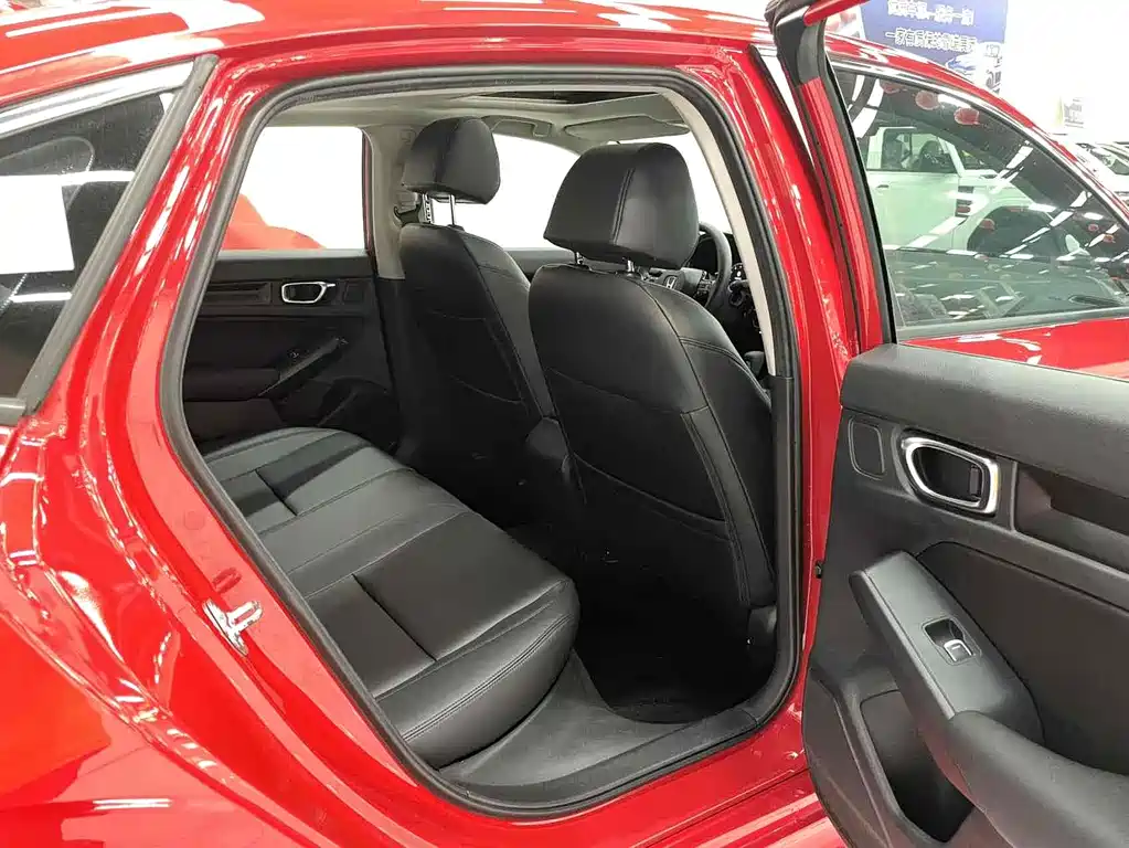 Honda Civic 2022 — фото 13