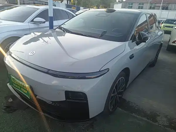 Leapmotor B01 2025