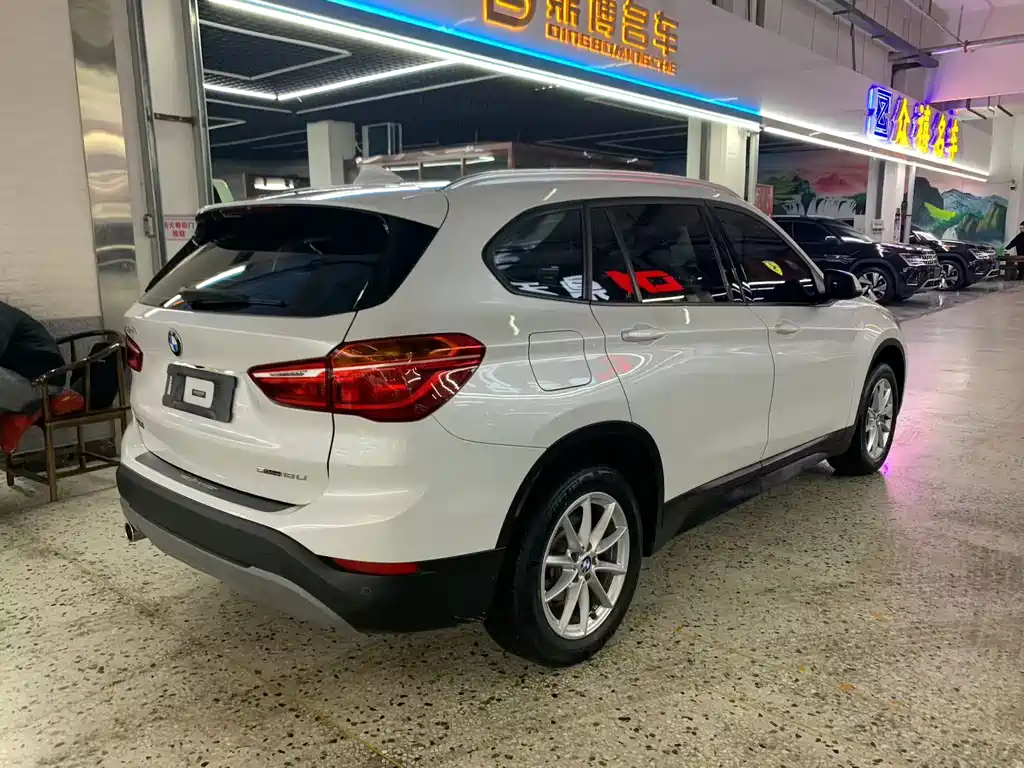 BMW X1 2019 — фото 9