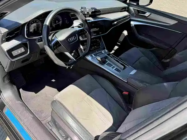 Audi A6L 2021