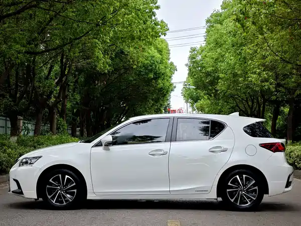 Lexus CT 2017