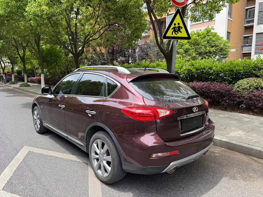 Infiniti QX50 2016 — фото 6
