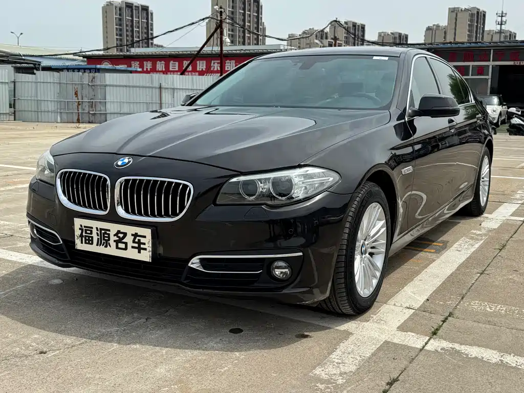 BMW 5 Series 2014 — фото 1