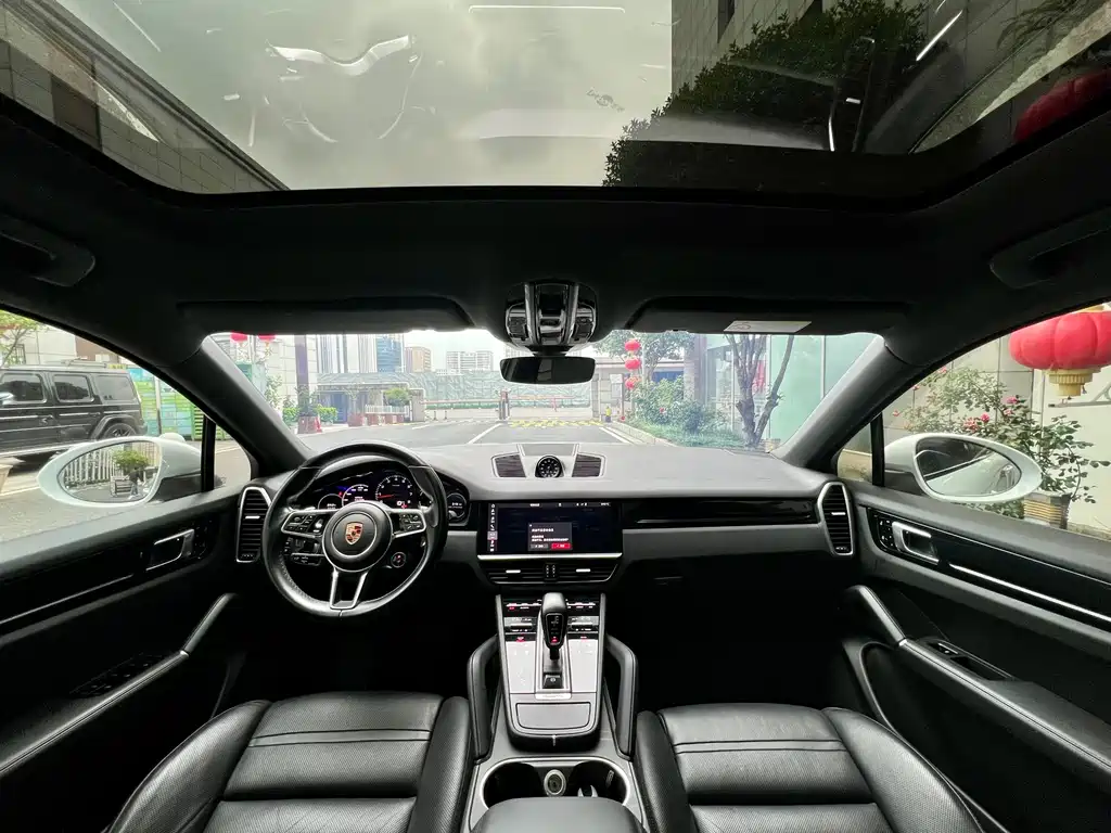 Porsche Cayenne 2019 — фото 14