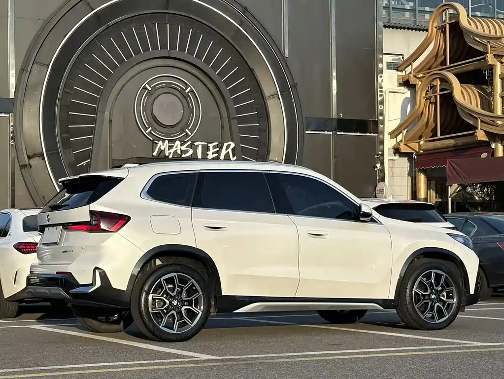 BMW X1 2025 — фото 16