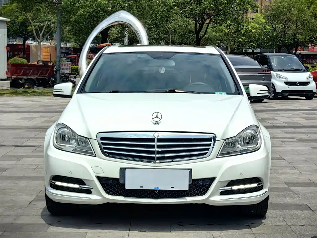 Mercedes-Benz C-Class 2013 — фото 2
