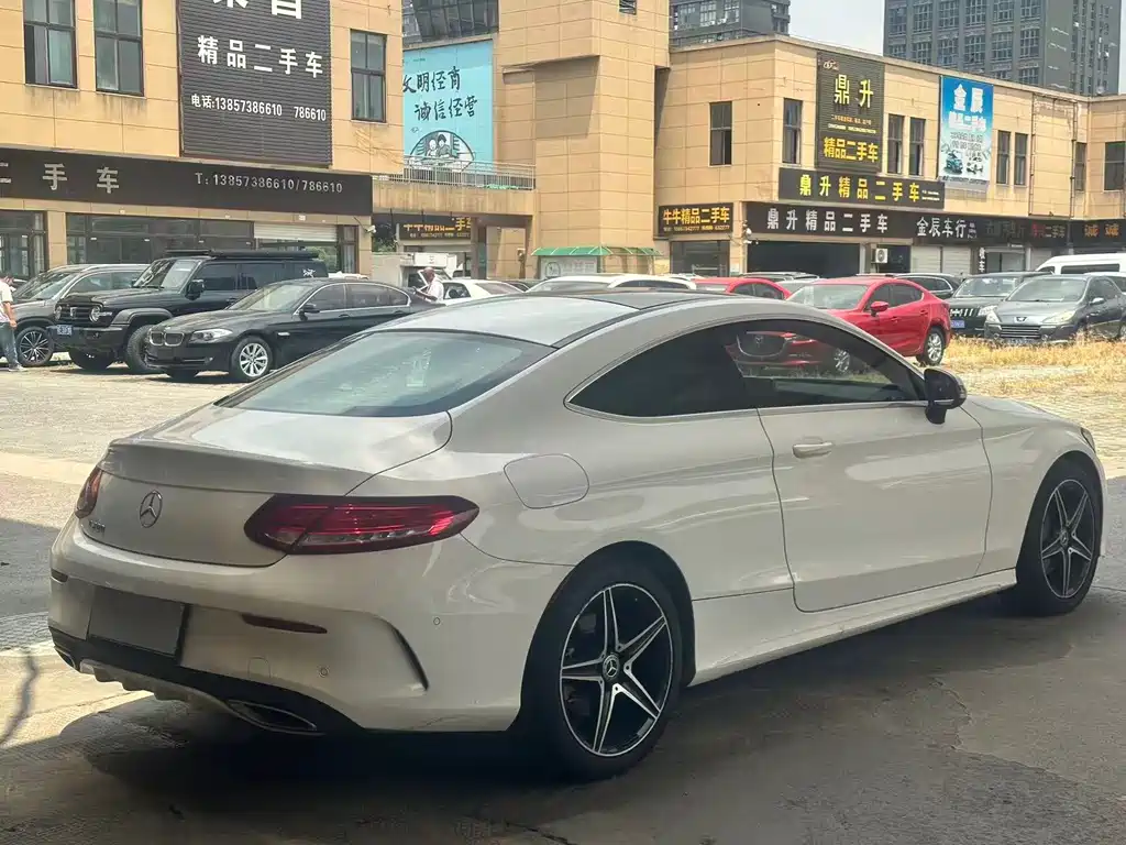 Mercedes-Benz C-Class 2017