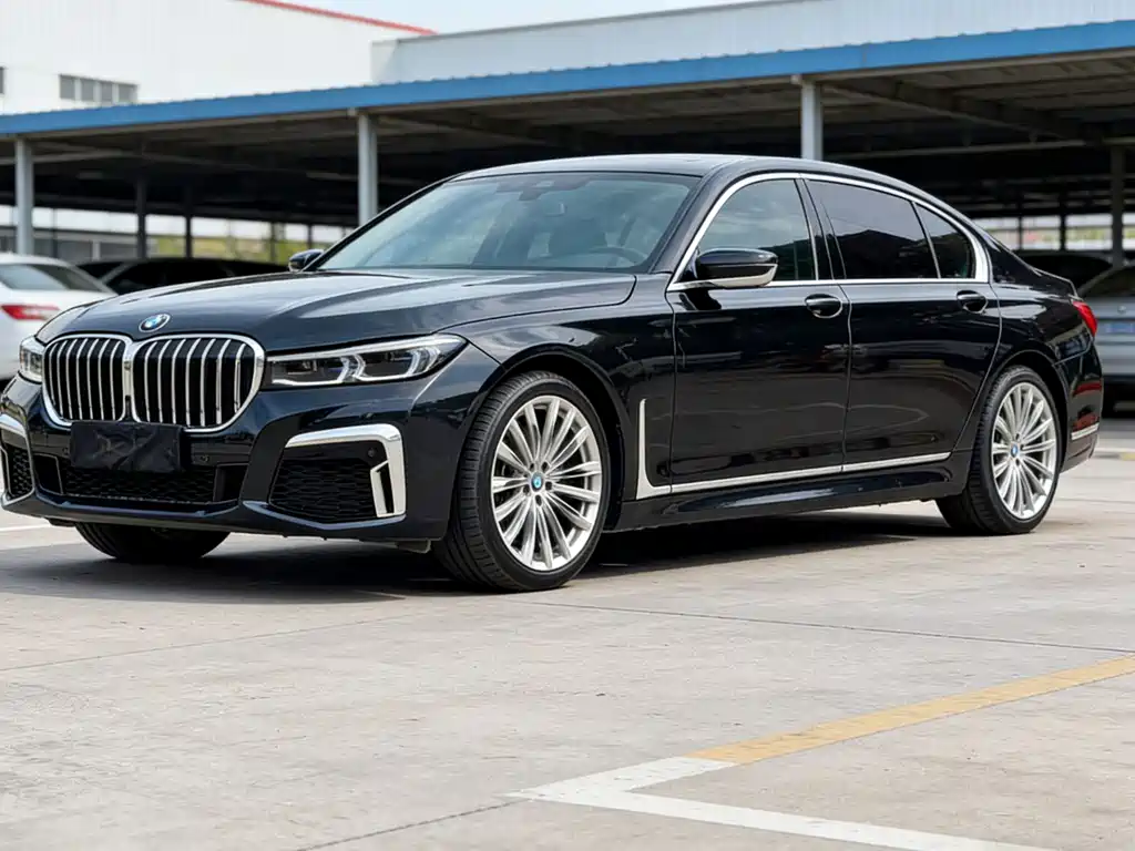BMW 7 Series 2016 — фото 1