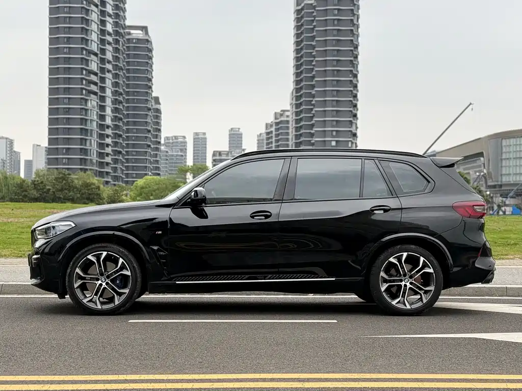 BMW X5 2023 — фото 3