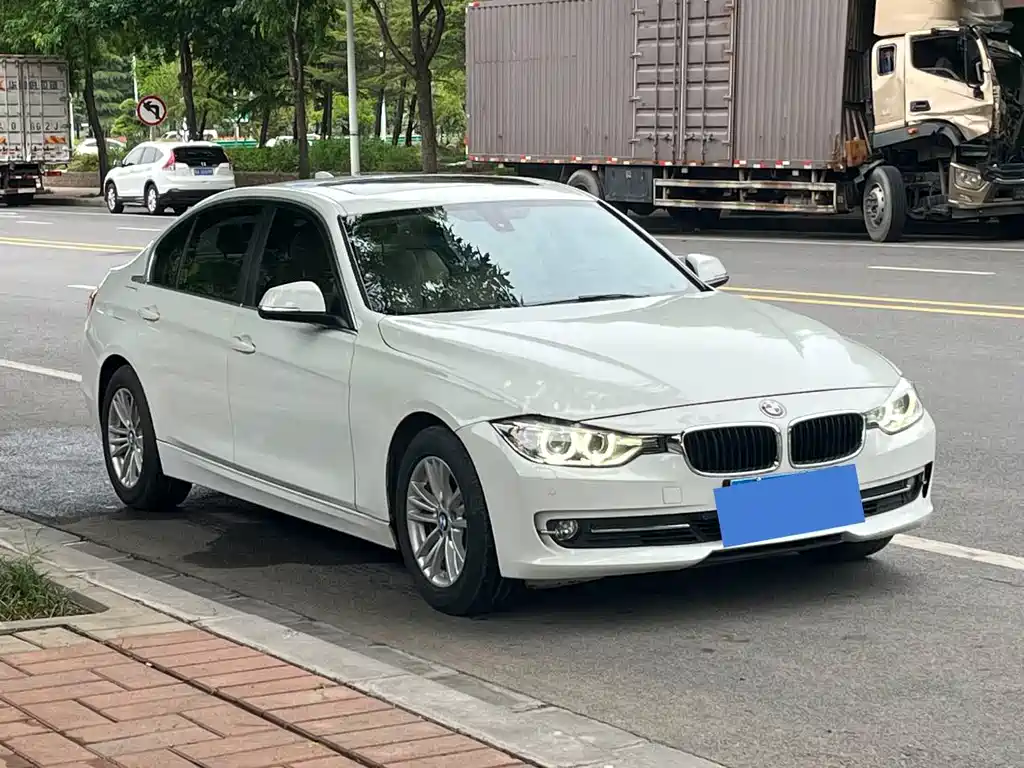 BMW 3 Series 2013 — фото 3