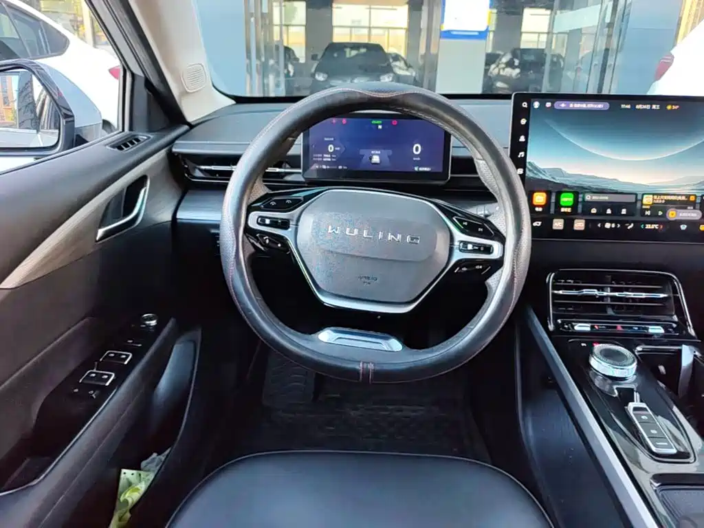 Wuling Starlight 2024 — фото 11