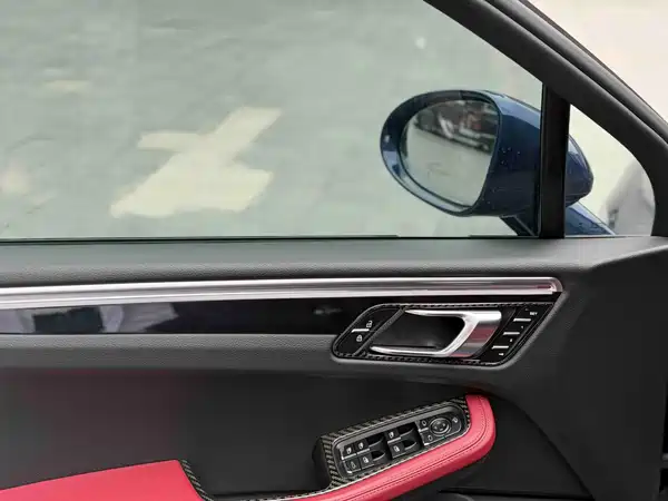 Porsche Macan 2022