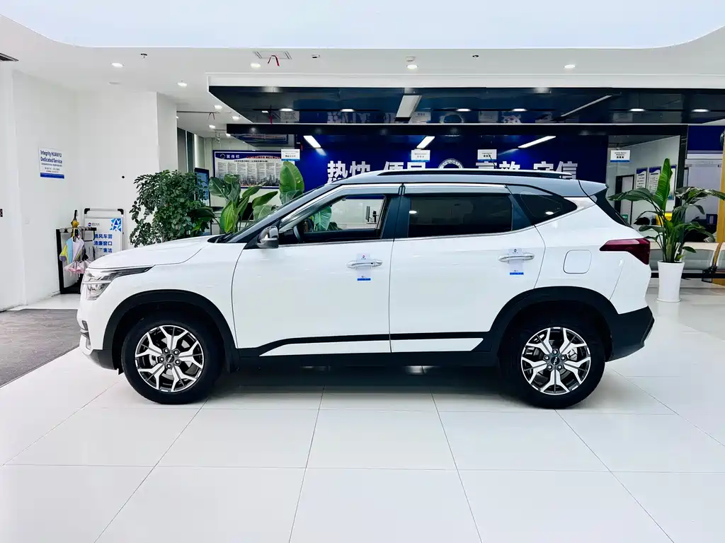 Kia KX3 2022 — фото 5