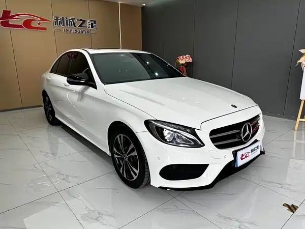 Mercedes-Benz C-Class 2018