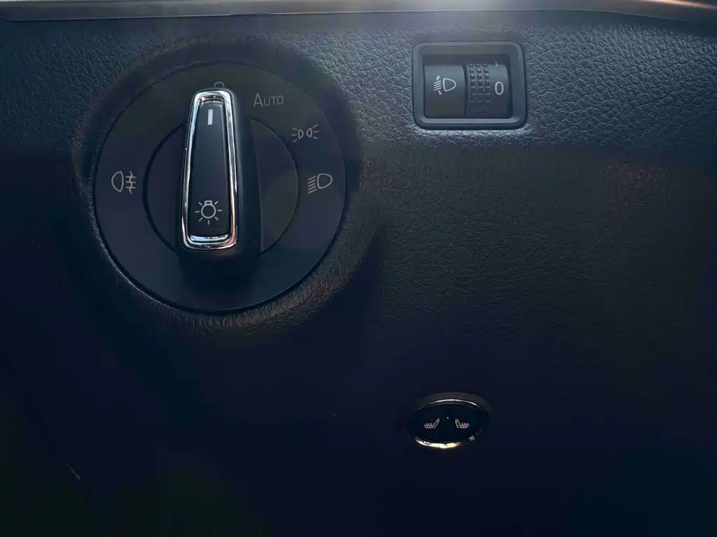 Skoda Kamiq 2023 — фото 11