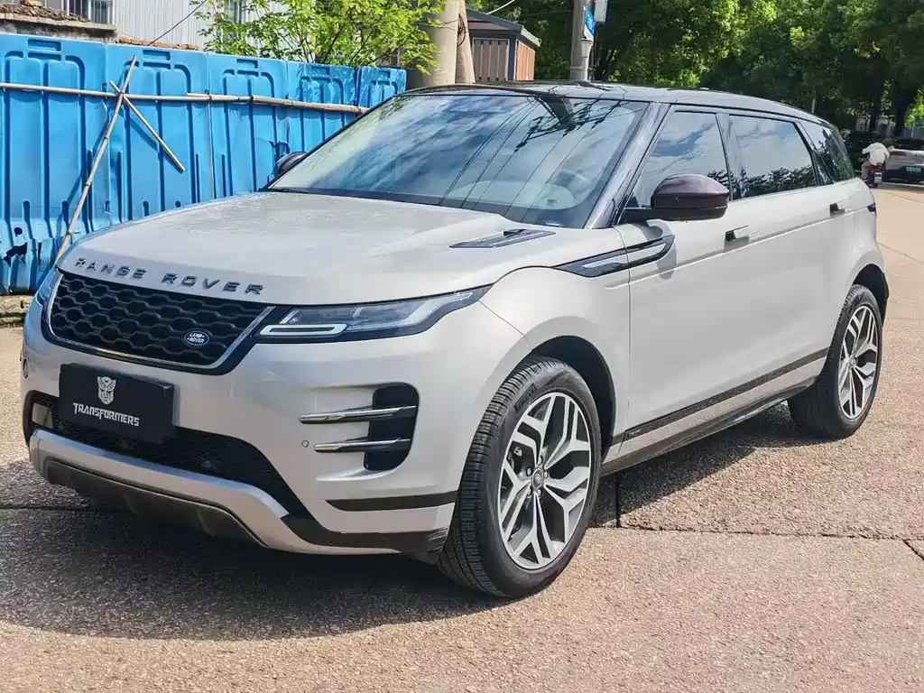 Land Rover Evoque 2022 — фото 1