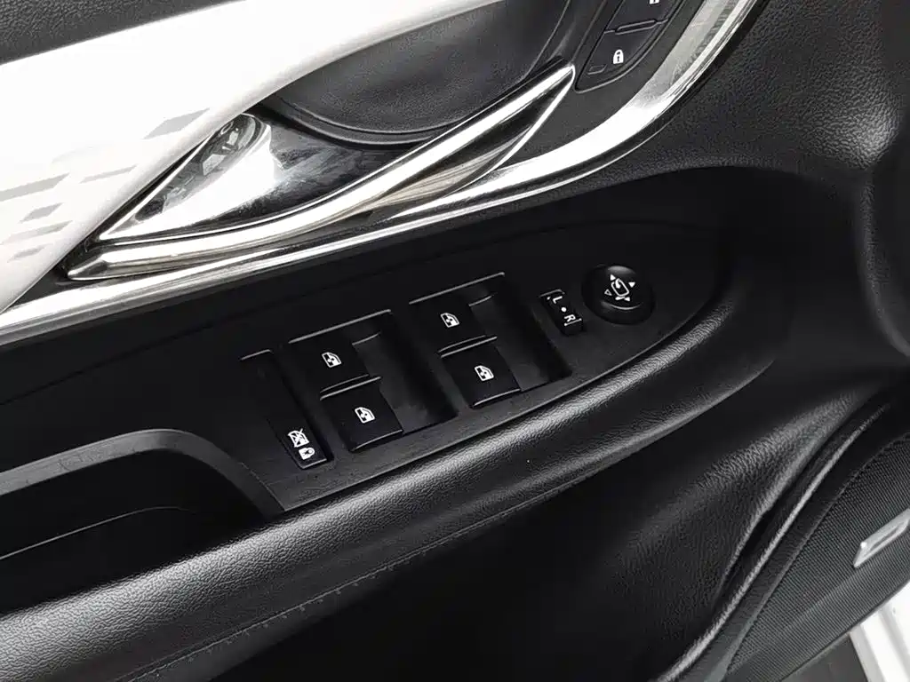 Cadillac ATS-L 2017 — фото 9