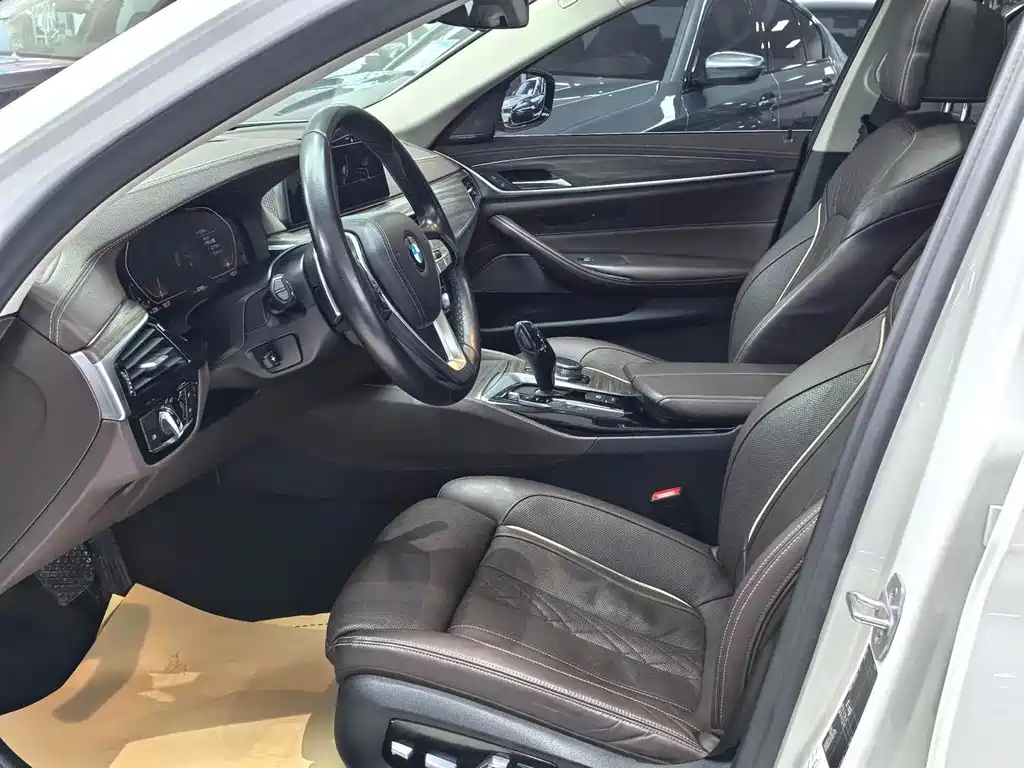 BMW 5 Series 2020