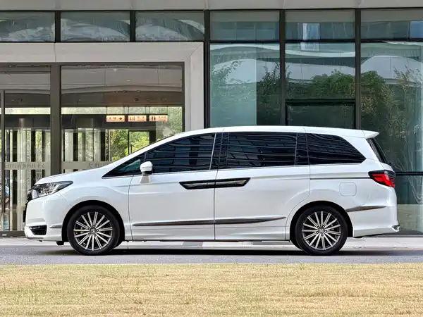 Honda Elysion 2022