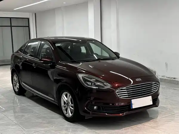 Ford Escort 2019