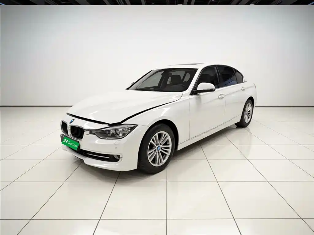 BMW 3 Series 2015 — фото 1