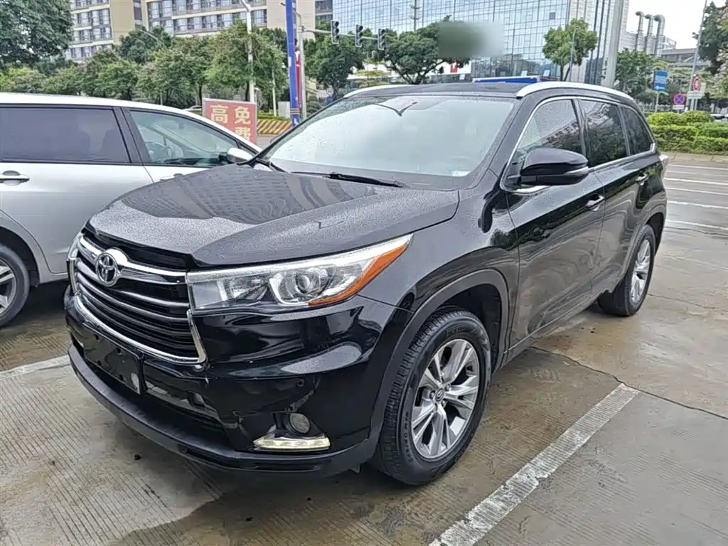 Toyota Highlander 2016 — фото 2