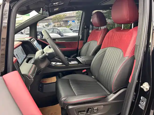 GAC Trumpchi M8 2023