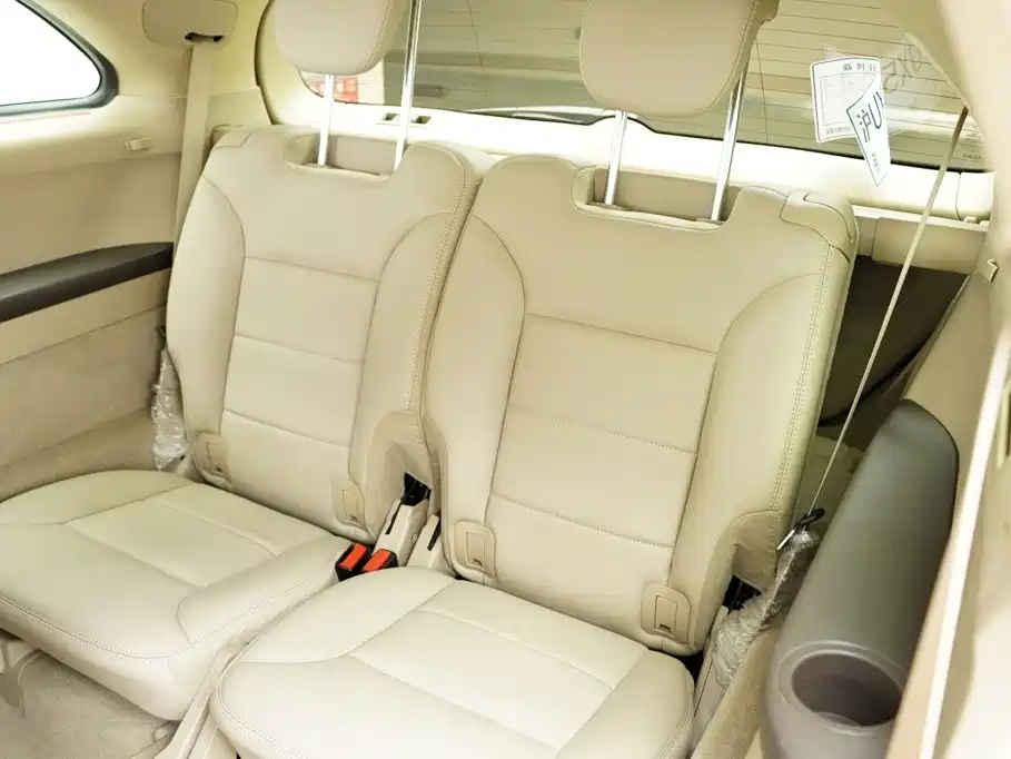 Mercedes-Benz R-Class 2011 — фото 13