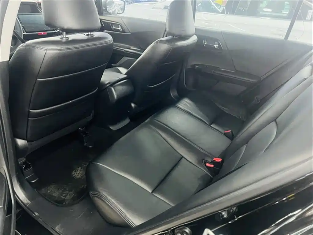 Honda Accord 2018 — фото 14