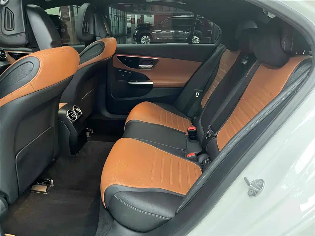 Mercedes-Benz C-Class 2022 — фото 14