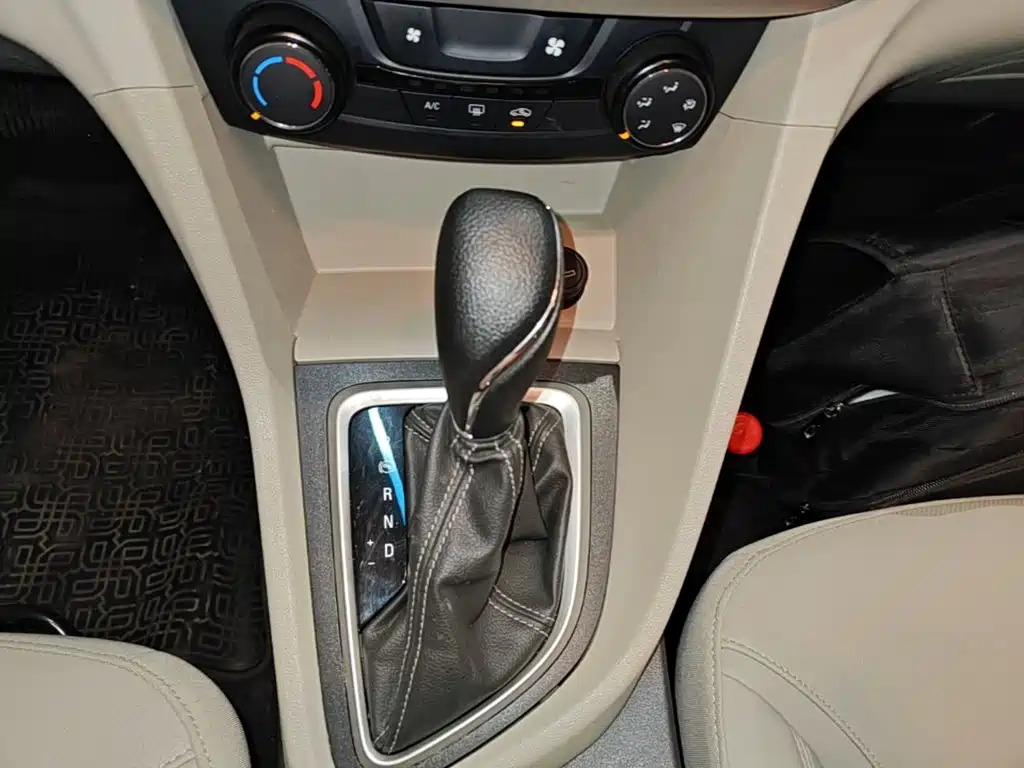 Buick Excelle 2020 — фото 14