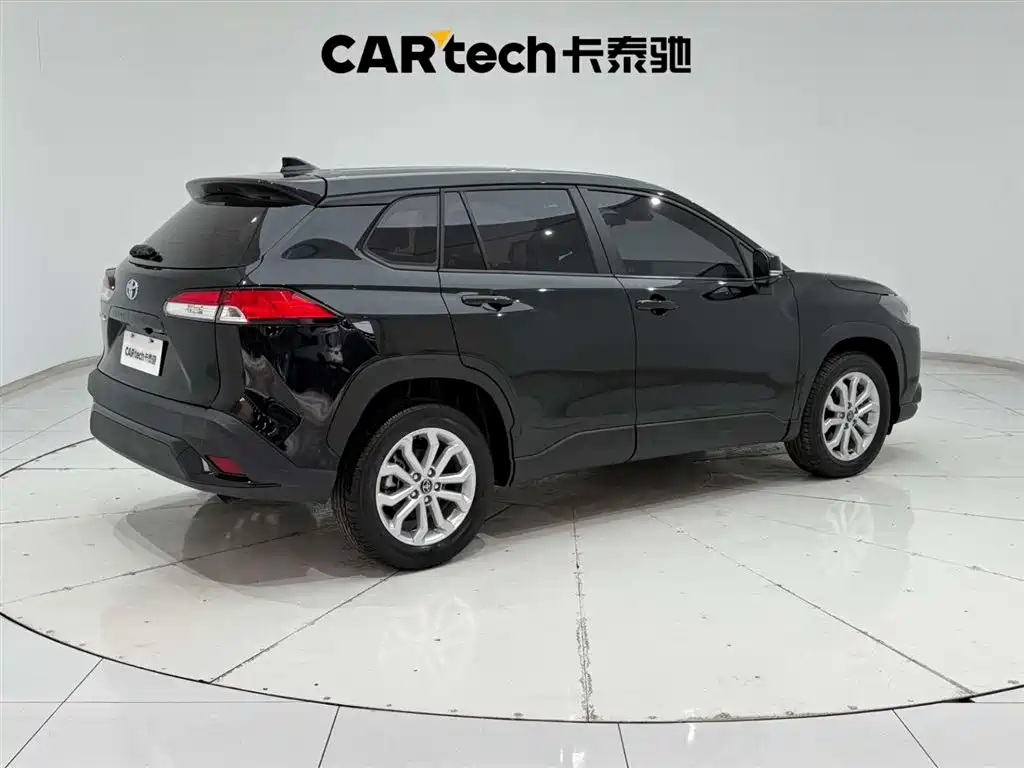 Toyota Frontlander 2025 — фото 11