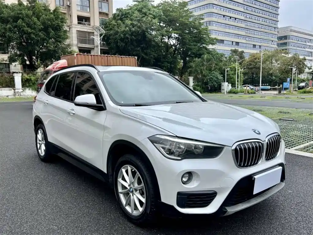 BMW X1 2019 — фото 3