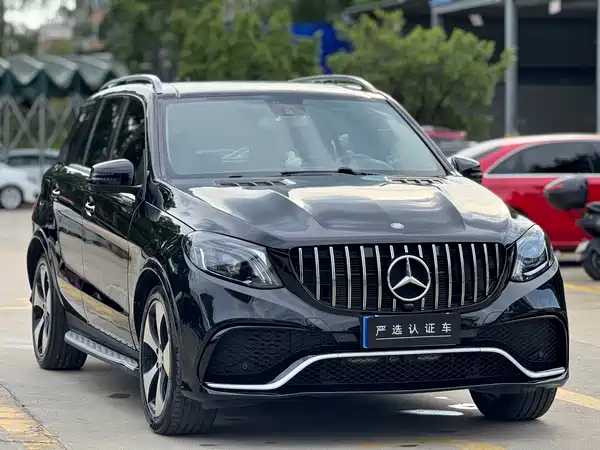 Mercedes-Benz M-Class 2012