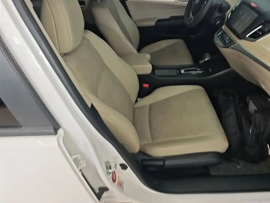 Honda Jade 2016 — фото 25