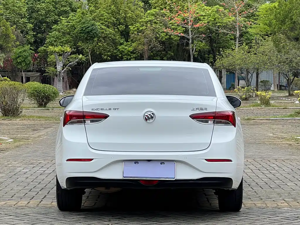 Buick Excelle 2020